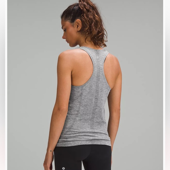 Lululemon Swiftly Tech Razorback Tank 2.0 - Picture 2 of 6